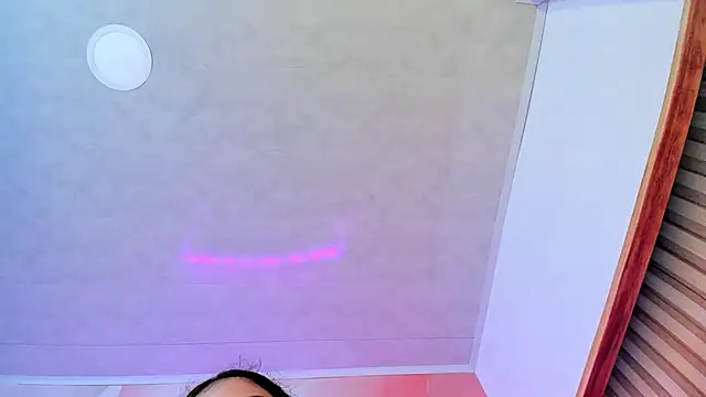 Snapshot of Bella__sweet chatting on 02.25.25 Bella sweet online show from 02.25.25