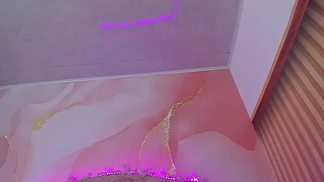 Bella  sweet online show from 12.02.25