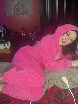 Luluof online show from 02.23.25