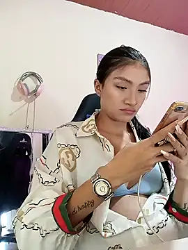 Snapshot of yeibles chatting on 12.03.24 yeibles online show from 12.03.24