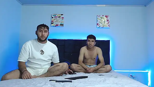 Snapshot of Valerio_22 chatting on 03.10.25 Valerio 22 online show from 03.10.25