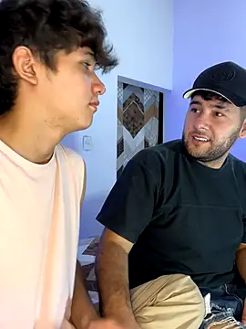 Snapshot of Valerio_22 chatting on 12.16.25 Valerio 22 online show from 12.16.25