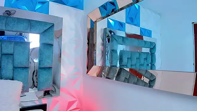 Nanda Vixen online show from 02.15.25