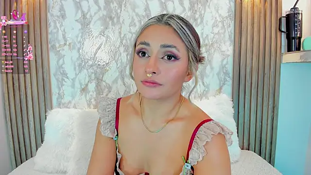 Nanda Vixen online show from 03.09.25