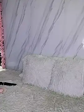 Nanda Vixen online show from 09.27.25