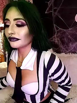 Nanda Vixen online show from 10.04.25