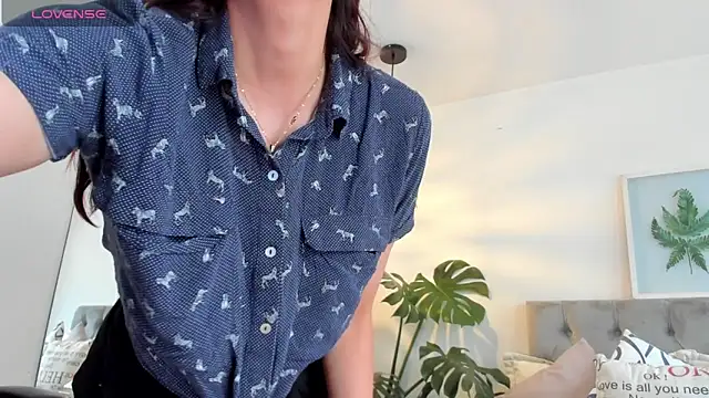 Nami sunny online show from 11.08.25