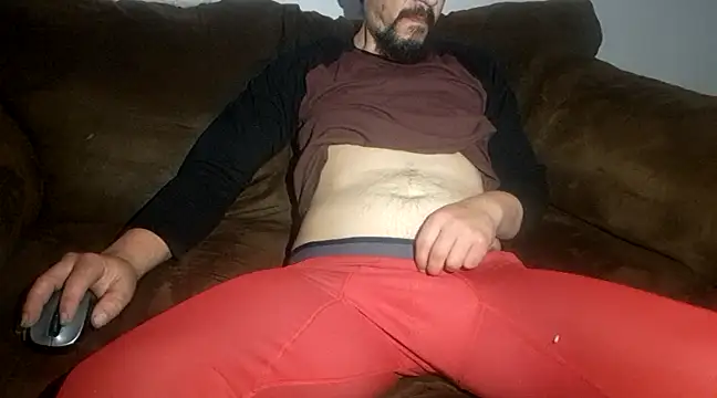 Snapshot of Curved4Pleasure chatting on 12.26.24 Curved4Pleasure online show from 12.26.24