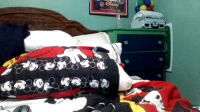 Snapshot of Curved4Pleasure chatting on 09.09.25 Curved4Pleasure online show from 09.09.25