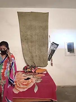 Lily Baby  online show from 10.04.25