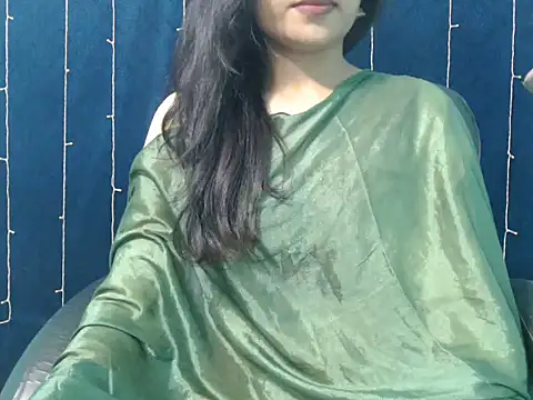 Yashi online show from 11.04.25