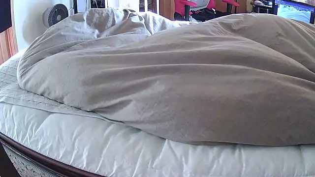 qoooqing67 online show from 04.24.26