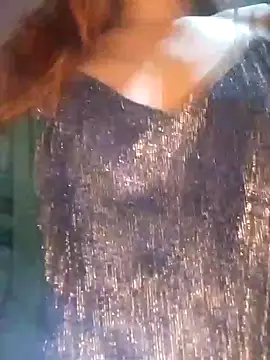 Snapshot of spacegirlll chatting on 01.06.25 spacegirlll online show from 01.06.25