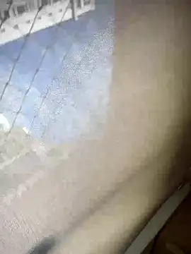 Snapshot of spacegirlll chatting on 09.09.25 spacegirlll online show from 09.09.25