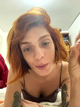 Snapshot of spacegirlll chatting on 01.16.26 spacegirlll online show from 01.16.26