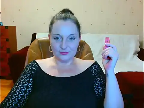 Alice3694 online show from 02.14.25