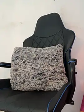 KristalJem online show from 04.18.26