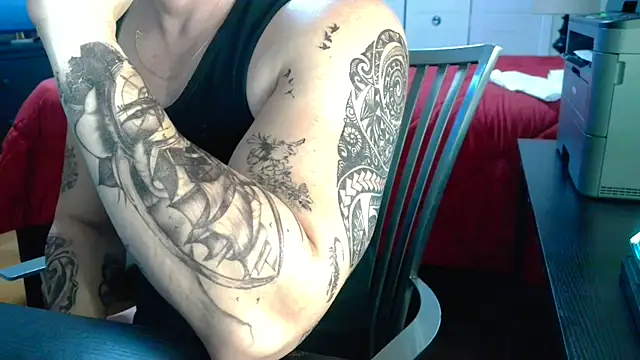 Aaron Rose25 online show from 10.21.25