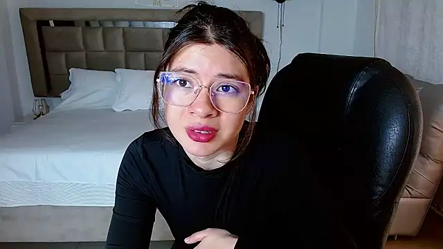 zoecruzz online show from 01.15.26