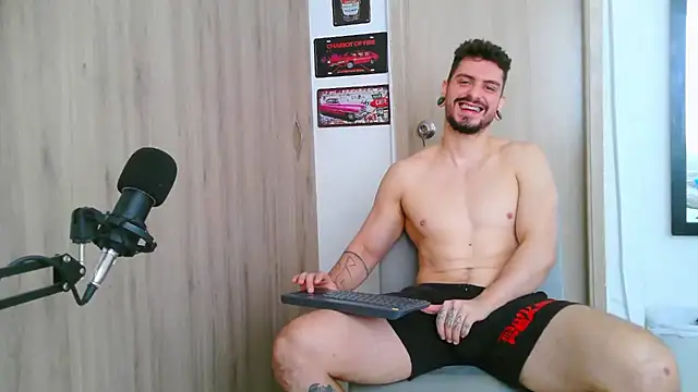 Aaron kwok28 online show from 01.08.26