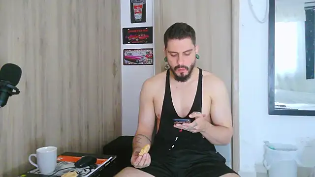 Aaron kwok28 online show from 02.23.26