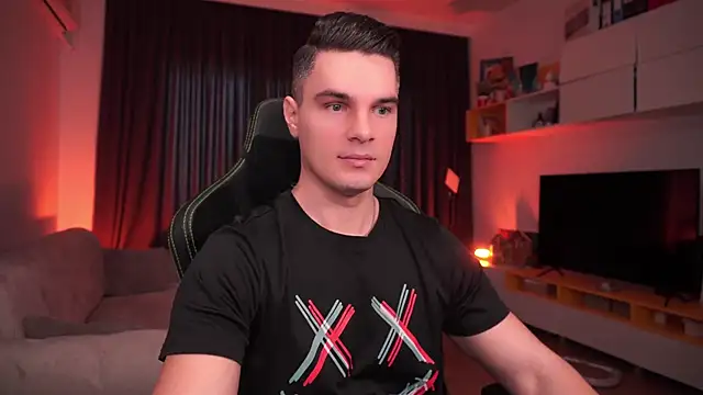 Snapshot of billypassion chatting on 01.18.25 billypassion online show from 01.18.25