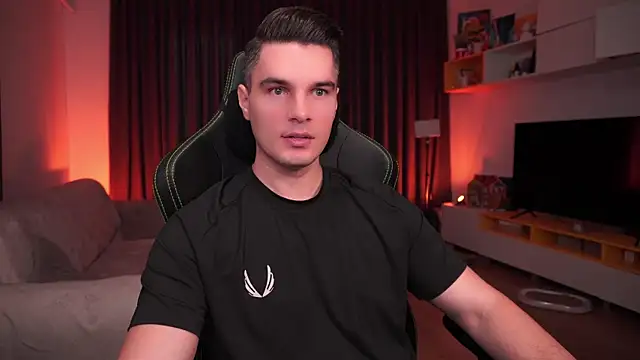 Snapshot of billypassion chatting on 01.22.25 billypassion online show from 01.22.25