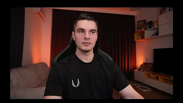 Snapshot of billypassion chatting on 01.31.25 billypassion online show from 01.31.25