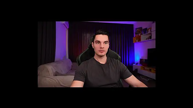 Snapshot of billypassion chatting on 02.05.25 billypassion online show from 02.05.25