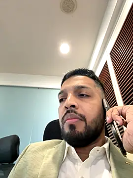 Snapshot of a4ashes chatting on 09.26.25 a4ashes online show from 09.26.25