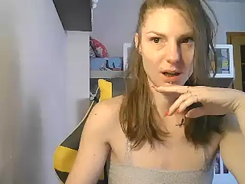 Feli blue online show from 12.11.24