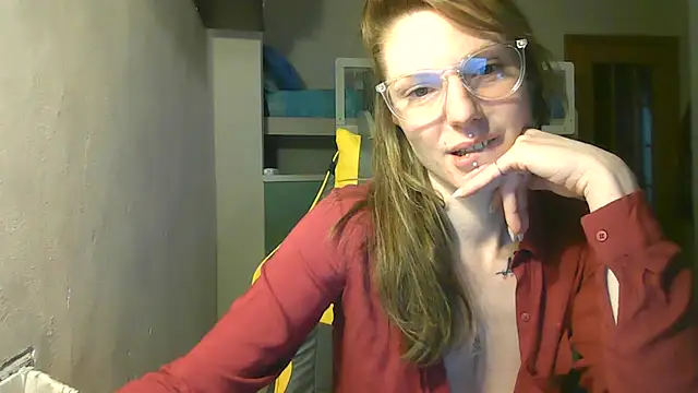 Feli blue online show from 01.20.25