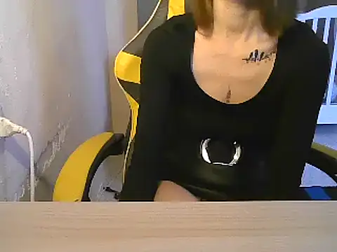 Feli blue online show from 02.24.25