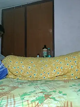 Snapshot of IndianRima chatting on 11.05.25 IndianRima online show from 11.05.25