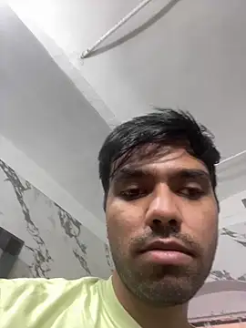 Snapshot of BoyzaraHatke chatting on 06.27.26 BoyzaraHatke online show from 06.27.26