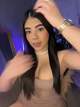 Snapshot of kyber_ chatting on 01.18.25 kyber online show from 01.18.25