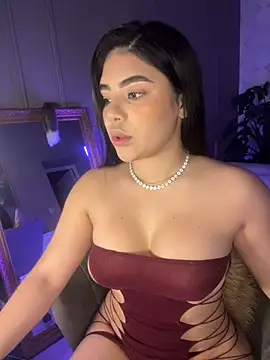 Snapshot of kyber_ chatting on 01.30.25 kyber online show from 01.30.25