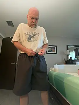 FLSexyGuy online show from 04.15.26