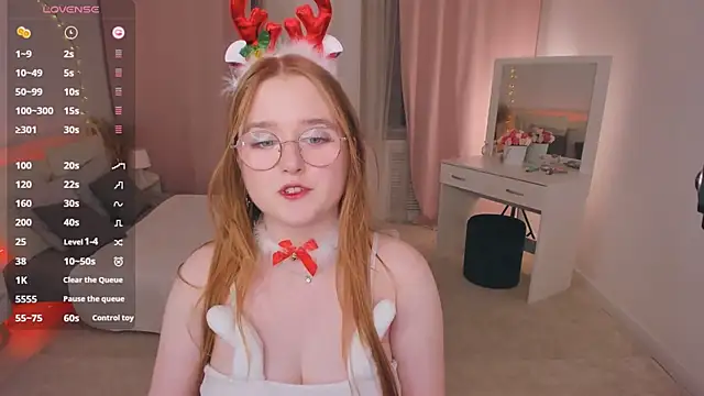 Snapshot of bonnie_wright chatting on 12.11.24 bonnie wright online show from 12.11.24