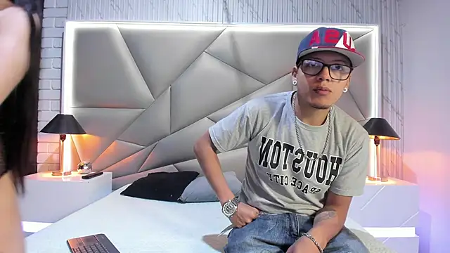 Bonny Bonss online show from 01.30.25