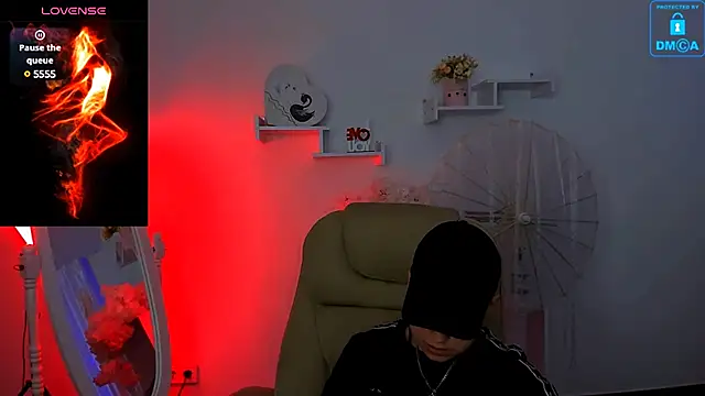 Dolly  Queen  online show from 01.27.25