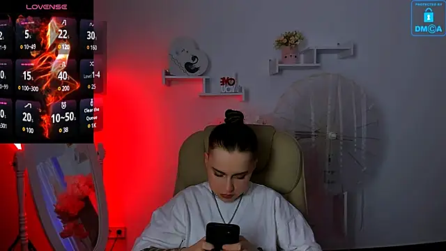 Dolly  Queen  online show from 01.28.25