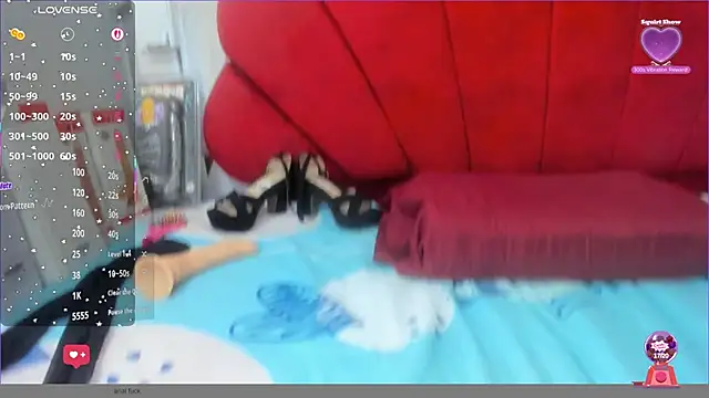 Eva Goddes online show from 04.21.26