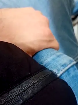 Snapshot of Piroca_meladinha chatting on 12.14.25 Piroca meladinha online show from 12.14.25