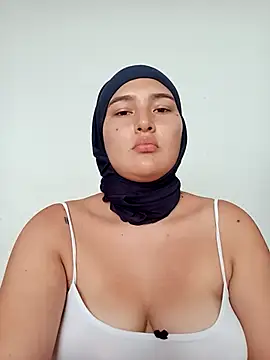 Celeste camila18 online show from 11.20.25