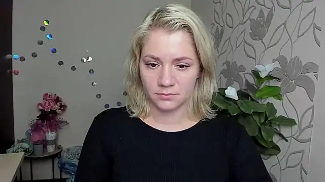 MariaSttone online show from 12.04.25