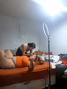 Naturalmenteyoo online show from 03.04.26