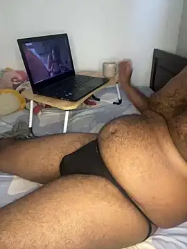 Snapshot of maskedmensl chatting on 01.08.25 maskedmensl online show from 01.08.25