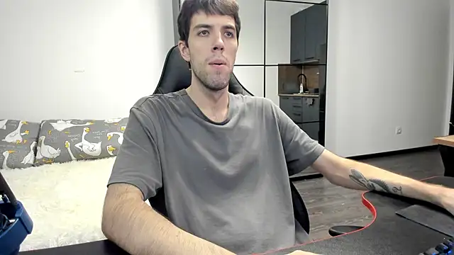 White Dylan online show from 11.17.25