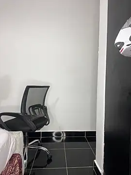 prettiepearl online show from 11.27.25